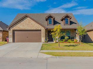 710 Barbary Ln, Royse City, TX 75189