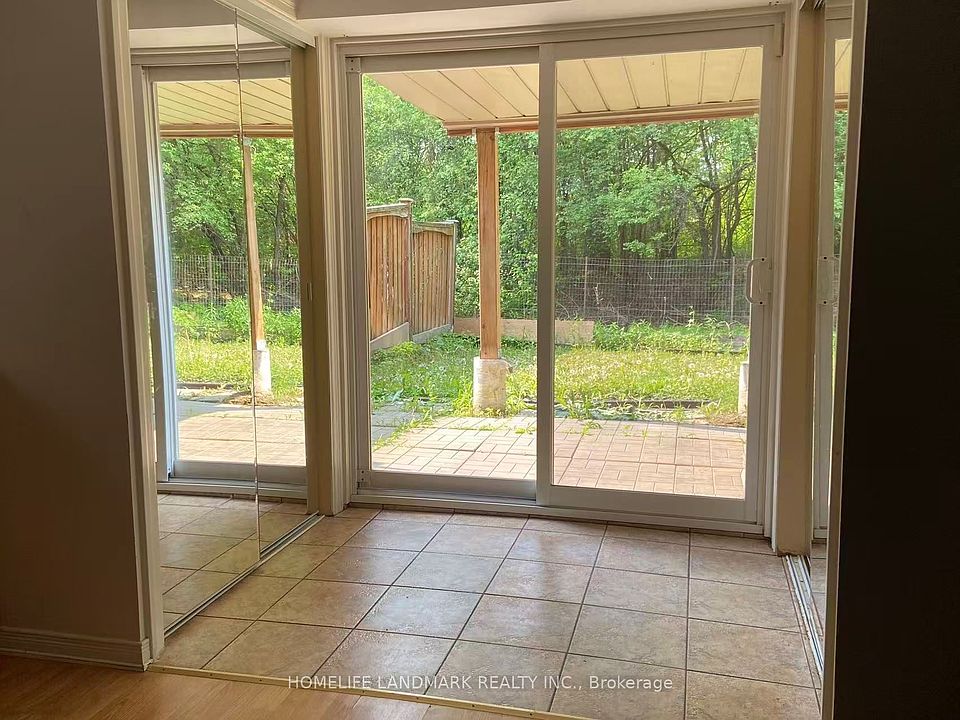 1st image of 28 Delphinium Ave
