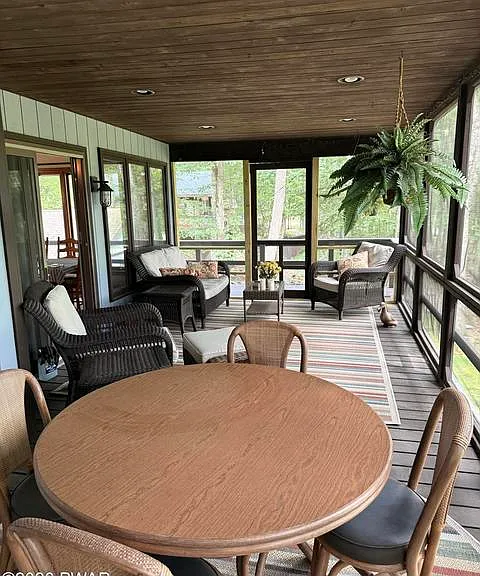 Screened Porch