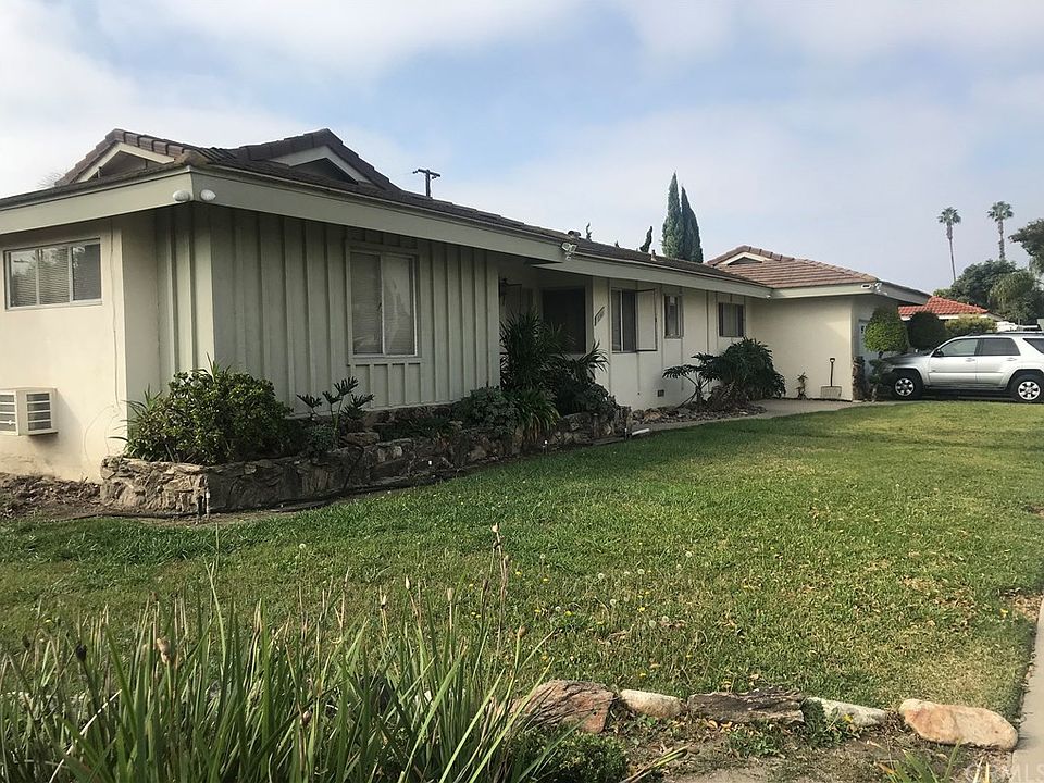 1st image of 11541 Park Ln