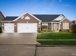 240 Victoria Park Ave, Wentzville, MO 63385