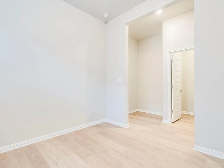 285 Cathedral Mountain Dr — Photo 24
