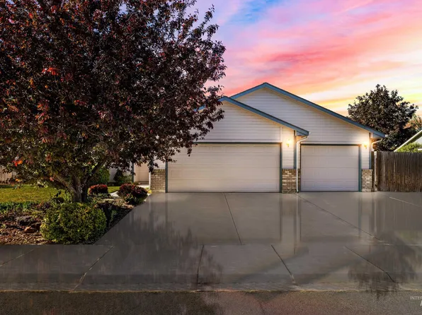 2635 W Forecast St, Meridian, ID 83642