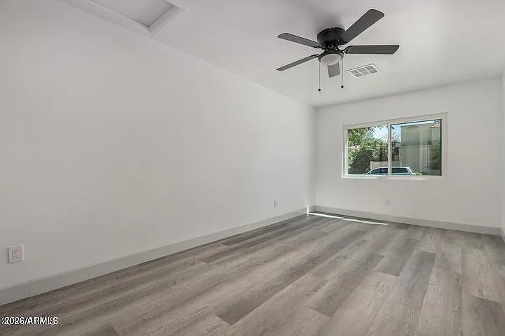 1008 W Watson Dr — Photo 19