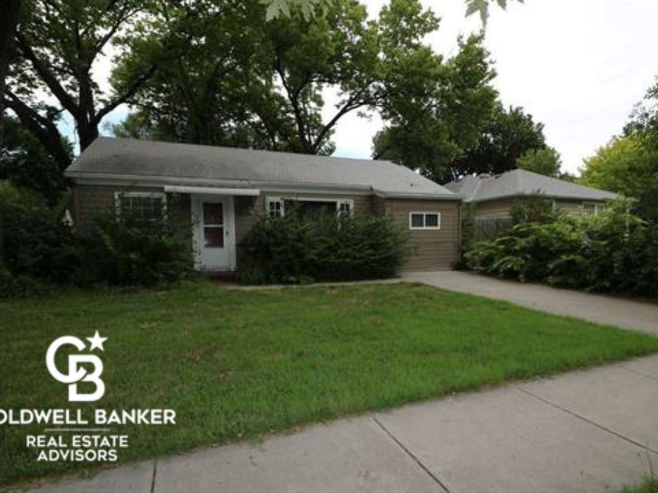 804 Bertrand St, Manhattan, KS 66502 Zillow