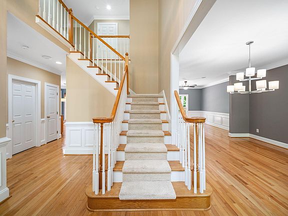 4th image of 1512 Brightwater Ct