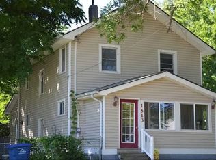1513 Dean Ave, Des Moines, IA 50316