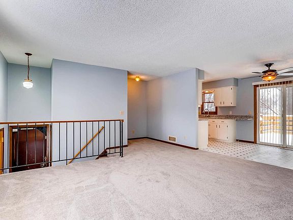 3rd image of 7885 Xerxes Ct N