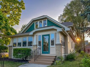 248 S 11th Ave, Slinger, WI 53095