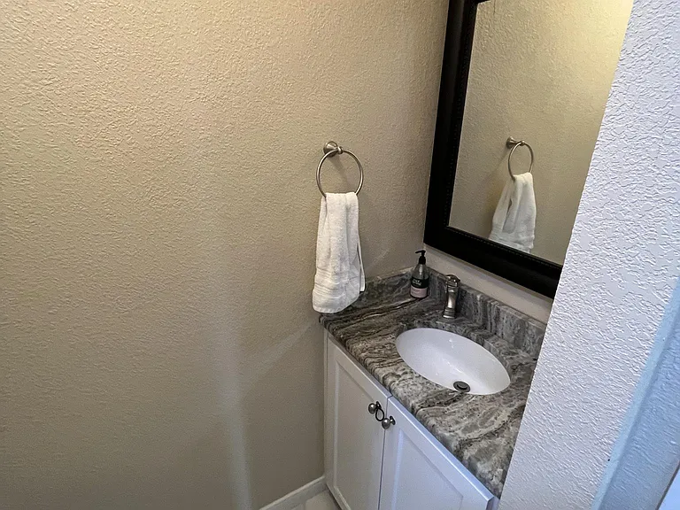 4009 Colcord Ave — Photo 14