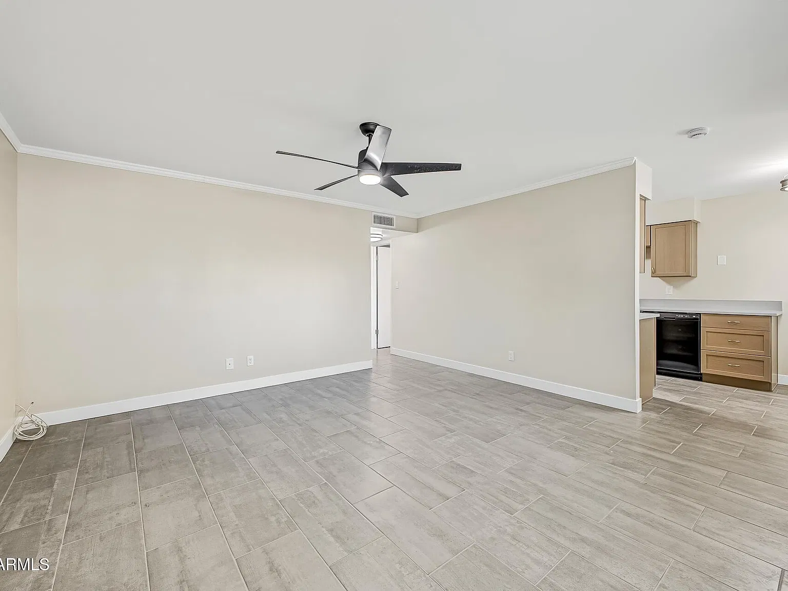 2 bed, 1.5 bath, $1,500 — Photo 3
