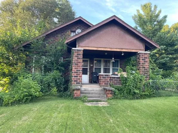 301 E Virginia Rd, Arenzville, IL 62611