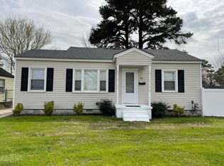 (Undisclosed Address), Elizabeth City, NC 27909