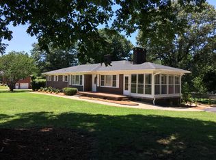 218 Hammett Bridge Rd, Greer, SC 29650