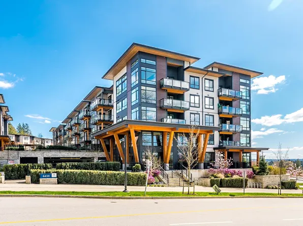 6438 Byrnepark Dr #416, Burnaby, BC V3N 1S7