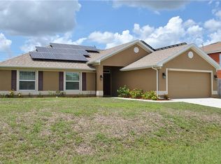 319 NE 23rd Ter, Cape Coral, FL 33909