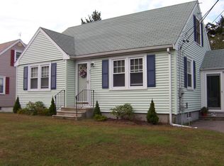 45 Chestnut St, Whitman, MA 02382