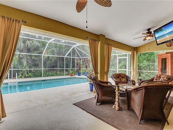 2nd image of 6070 Dogwood Way