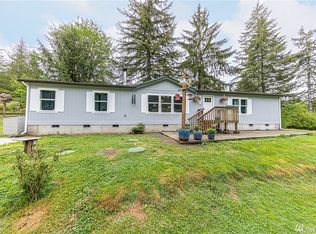 98 Dekay Rd, Hoquiam, WA 98550
