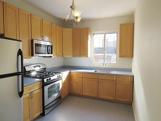 Rented by Corcoran | media 19