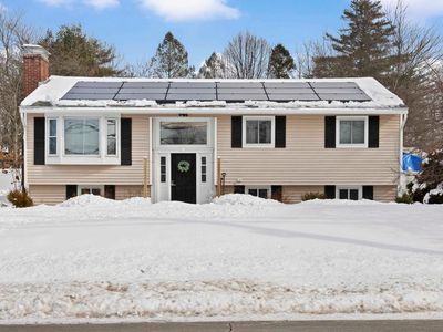 594 S Mammoth Road, Manchester, NH, 03109