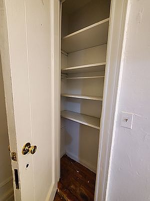 5th image of 2700 Creston Ave #1R
