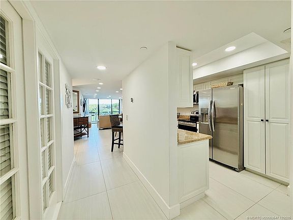 5th image of 8800 S Ocean Dr APT 102
