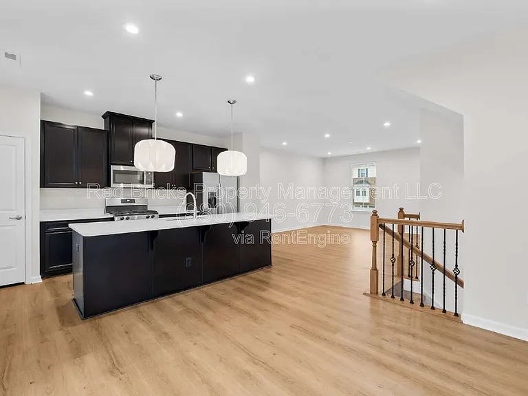 2620 Grantham Place Dr — Photo 6