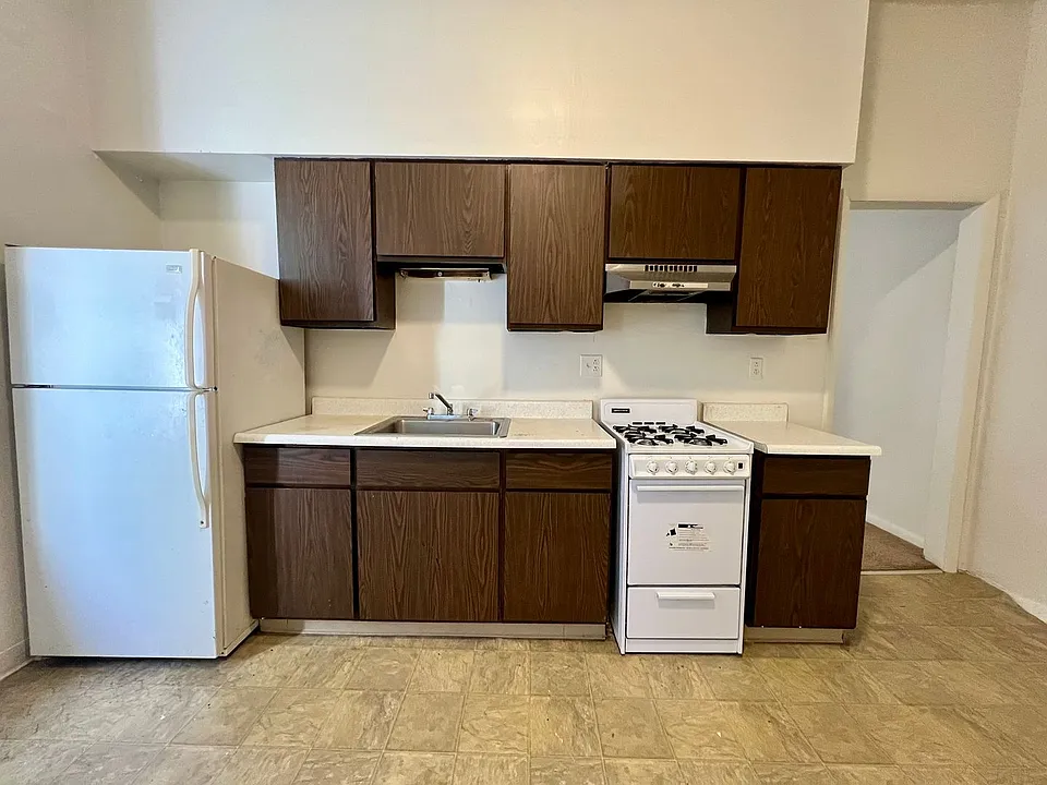 3203 Joe Hammer Sq