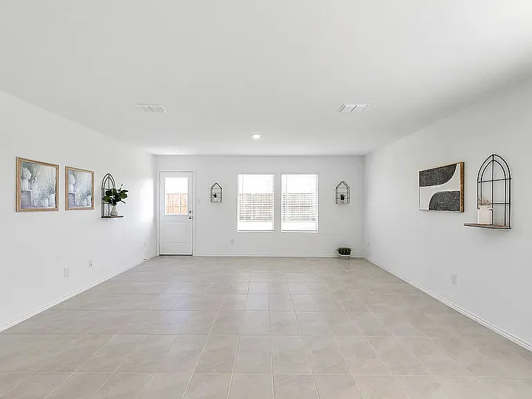 2821 Watchpoint Rd — Photo 30