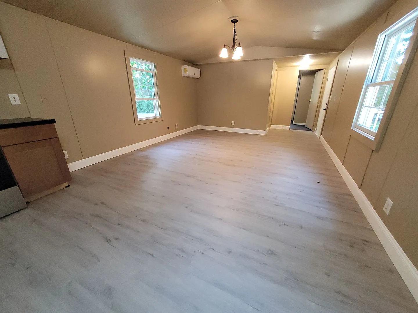 2 Bedroom Mobile Home New Holland — Photo 3