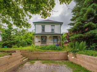 1033 Water St, Peterborough, ON K9H3P5