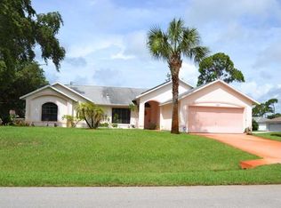 1311 Damask Ln, Sebastian, FL 32958