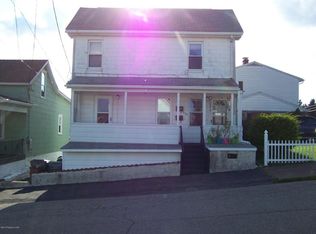 634 Cleveland St, Hazleton, PA 18201