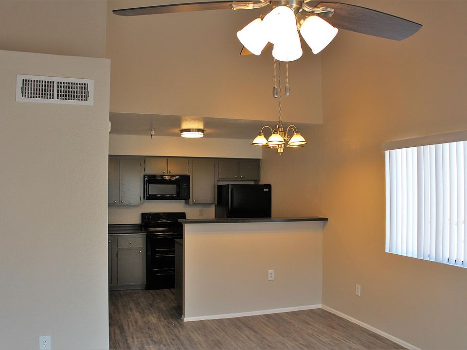 1st image of 2525 S McClintock Dr APT 104