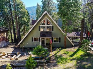 10821 Ponderosa Dr, Wofford Heights, CA