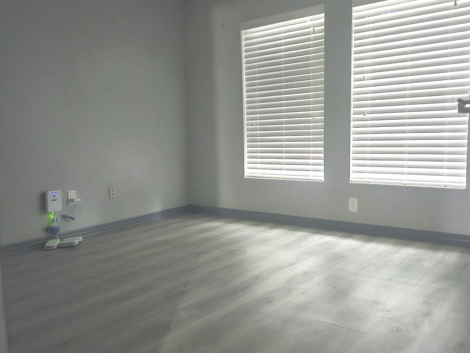3 bed, 1388 sqft, $2,100 — Photo 3