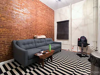 Rented by City Connections Realty