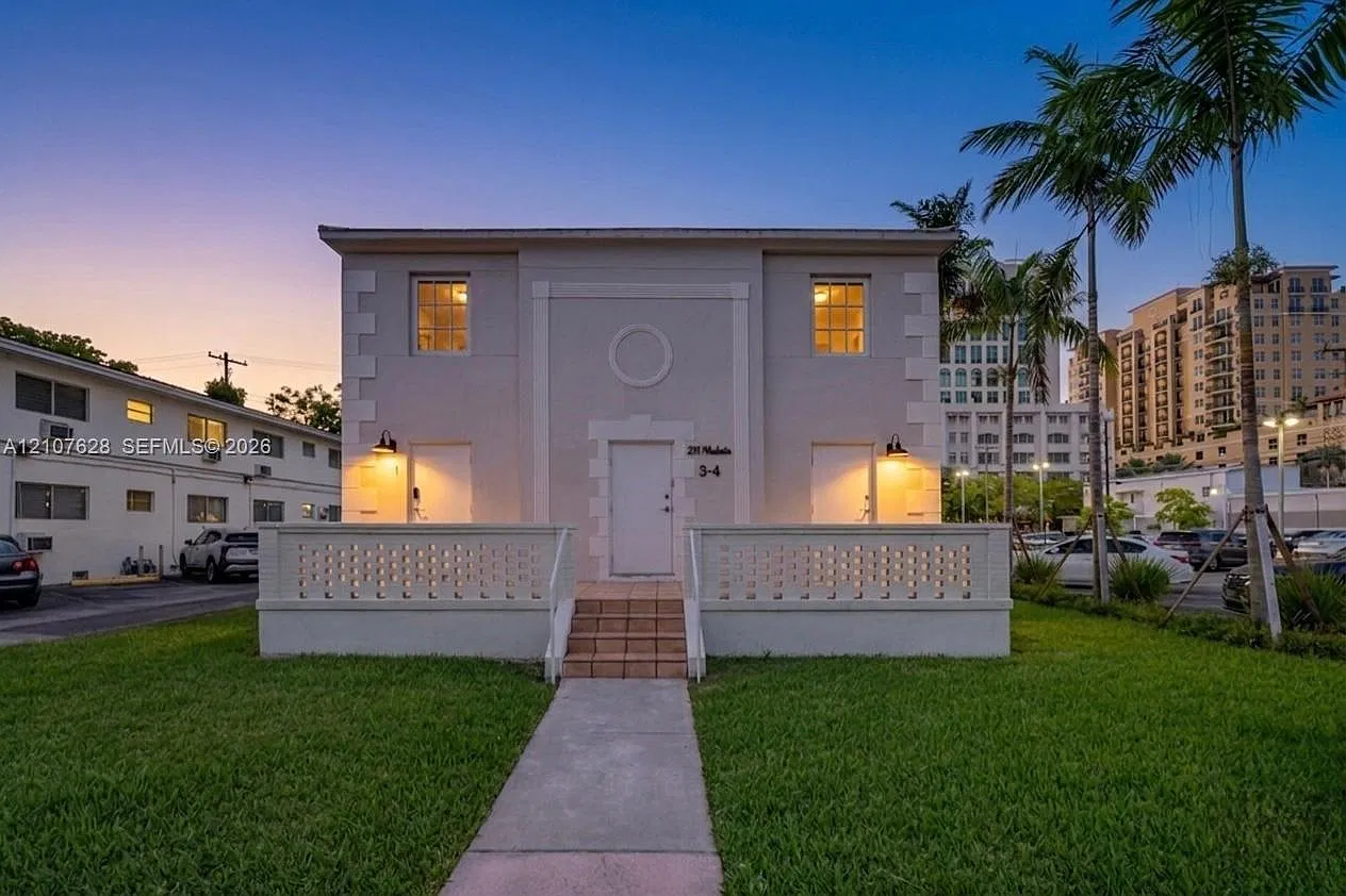 Coral Gables Sec K Rev — Photo 1