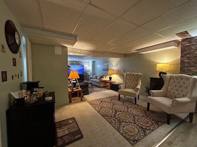 6127 Galleon Dr — Photo 52