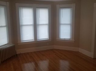 185 King St #1, Springfield, MA 01109