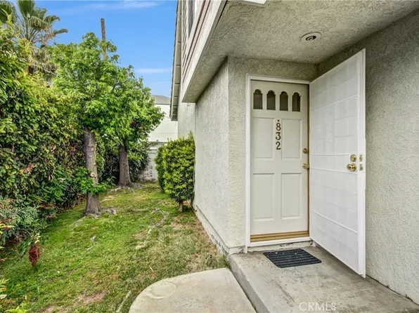 832 W Commonwealth Ave, Alhambra, CA 91801