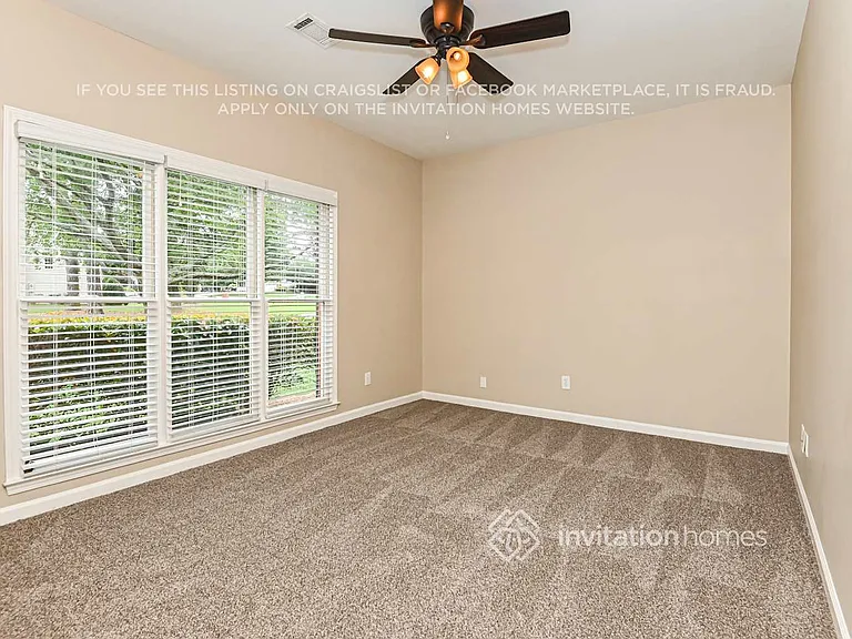 2025 Fairway Close Ter — Photo 14