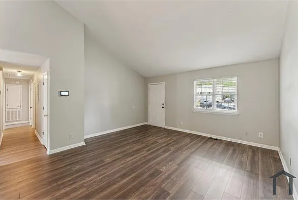 4416 Thrasher Cir — Photo 8