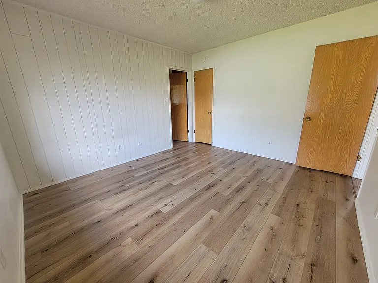 Bedroom #1