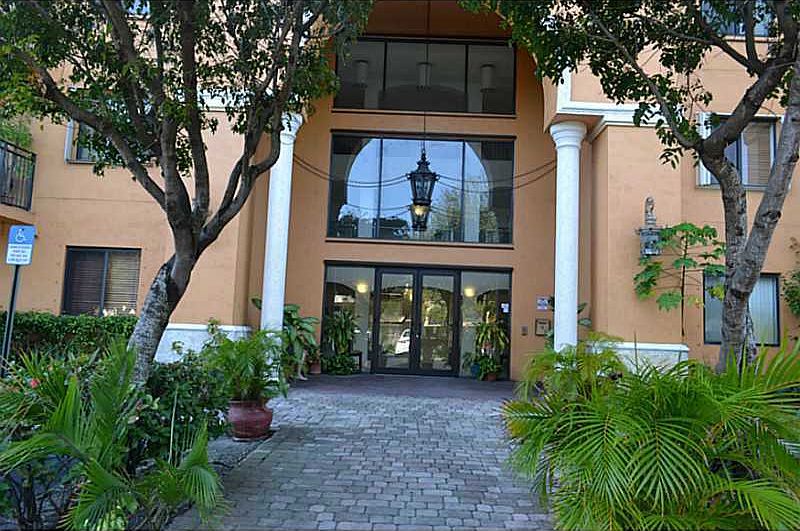 1st image of 9300 Fontainebleau Blvd #E512