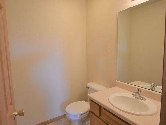 4th image of 2440 Daws Dr APT D