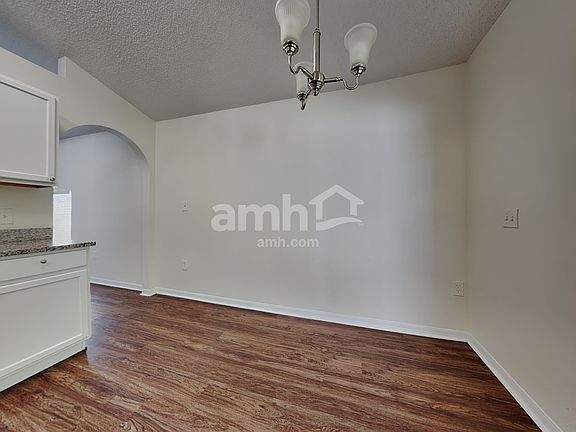 5th image of 2946 Mingo Dr