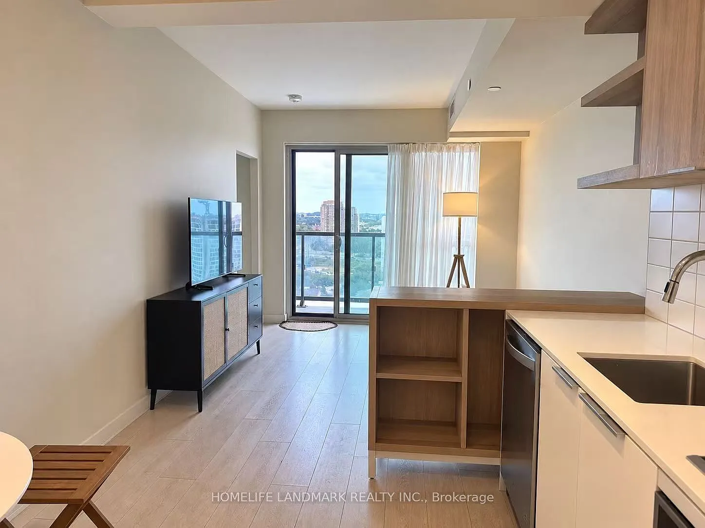2 bed, $2,200 — Photo 3