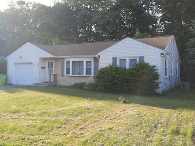 202 Sandra Ln, North Syracuse, NY, 13212